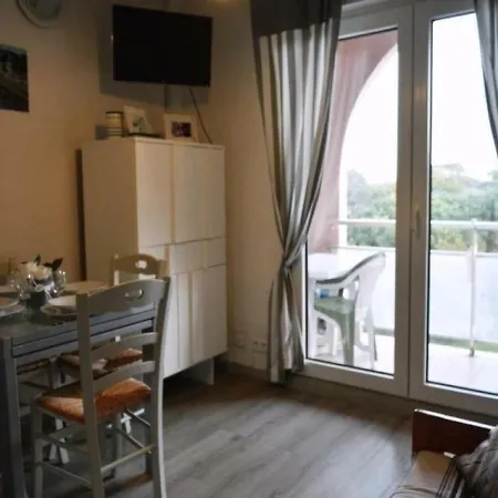 Mer Et Golf Apartment